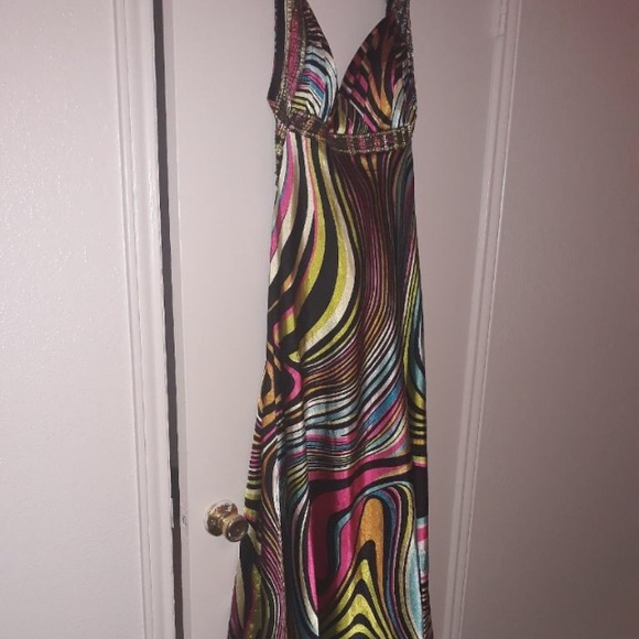 Rainbow dress - Picture 3 of 4